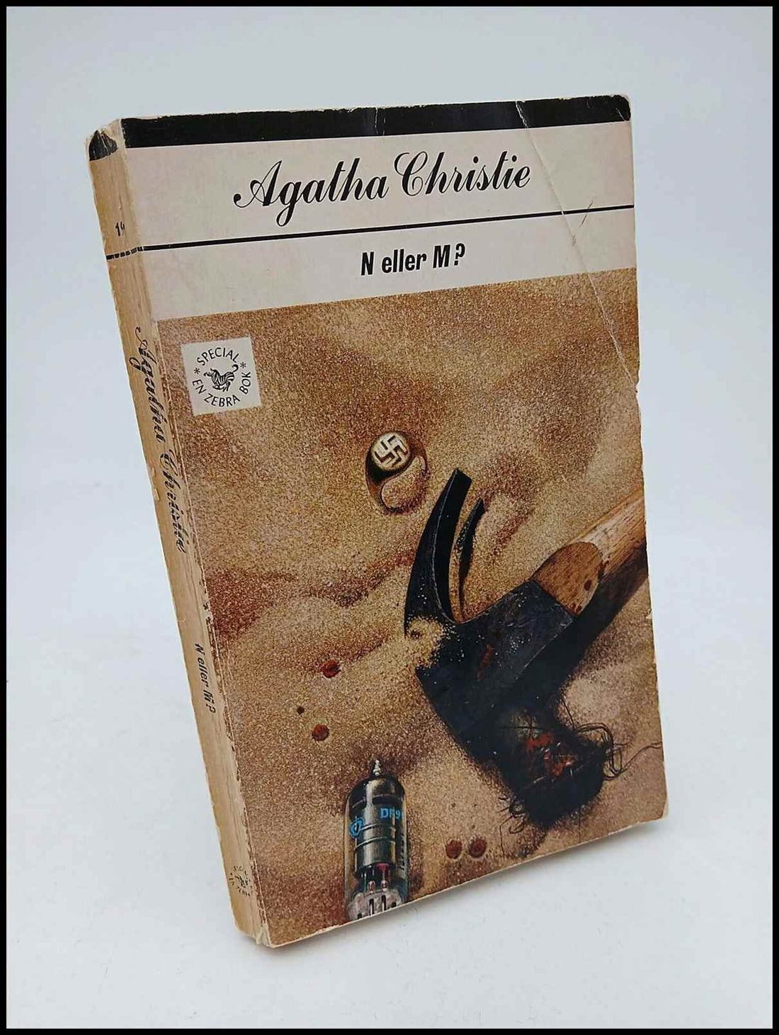 Boktips: N eller M? av Christie, Agatha