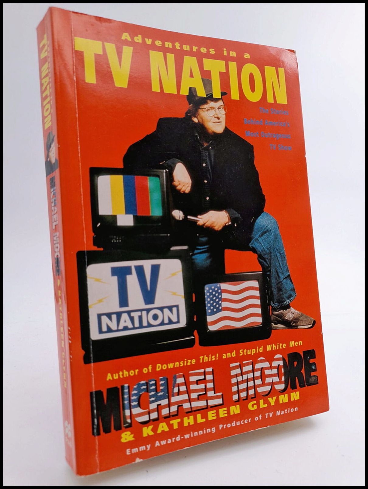 Moore, Michael | Adventures in a TV nation